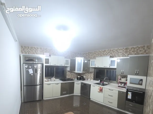 مطبخ ممتاز ... مع الشايش