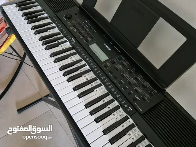 keyboard piano E273