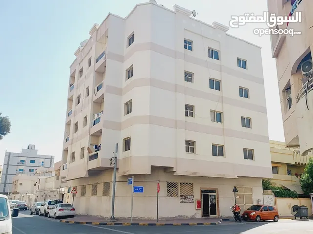z9 بنايه للبيع ارضي +4+شارعين وكورنر+سكني استثماري +تاني قطعه من شارع الكويت +دخل 10%