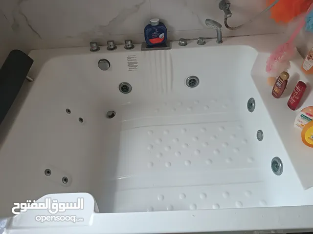 جكوزي نفرين استعمال نظيف جدا