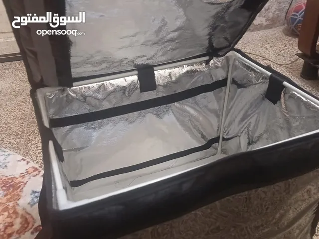 سلام عليكم صندوك دلفري للبيع 20 وبي مجال نضيف