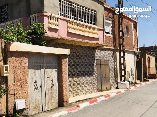 5ft More than 6 bedrooms Townhouse for Sale in Ain Defla Other