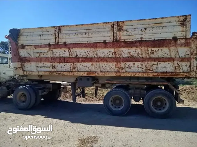 مقطورة شاحنة للبيع
