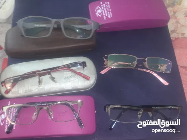 خمس نظارات طبيه وللزينه