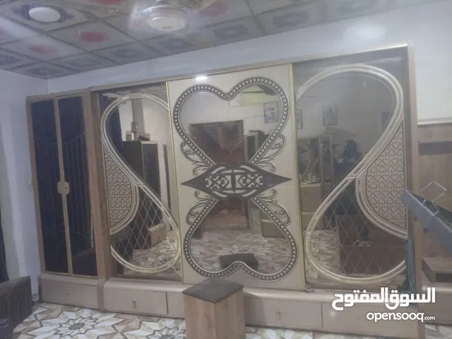 السلام عليكم غرفه تركيه12 قطعه للبيع خشب بلوك