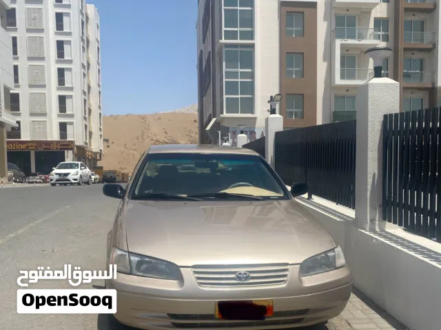 1998 تويوتا كامري GL