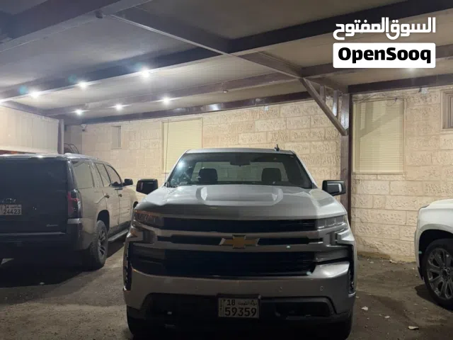 2020 شيفروليه سلفرادو 1500 Custom