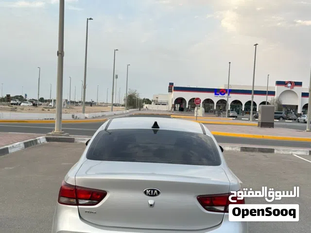2021 كيا ريو S
