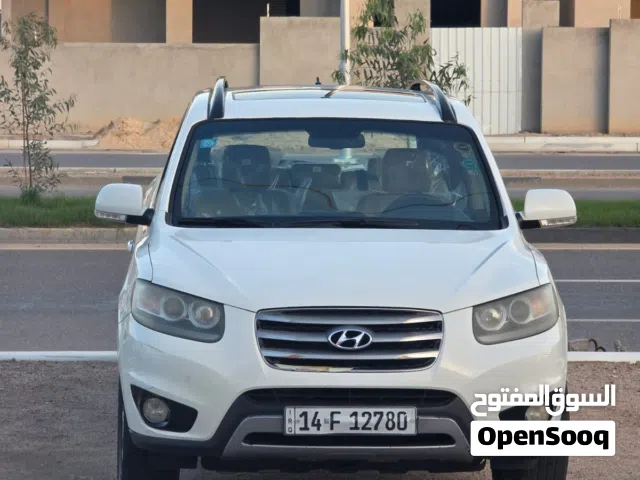 Used Hyundai Santa Fe in Basra