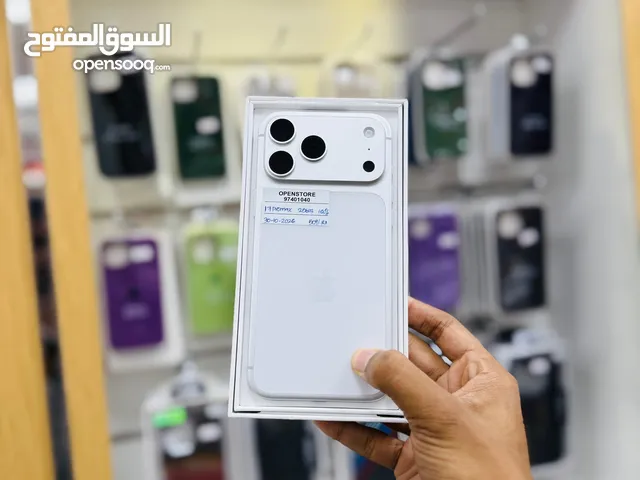 iPhone 17 pro max -256 GB - Box piece- Nice condition device - warranty 30/10/26