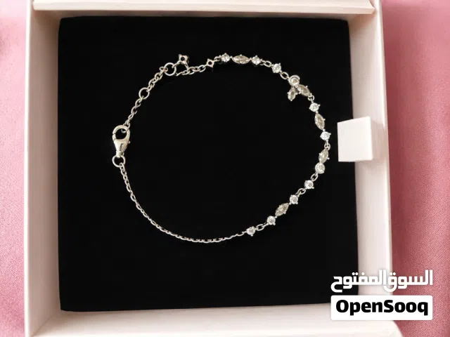 اسوارة بنادورة للبيع