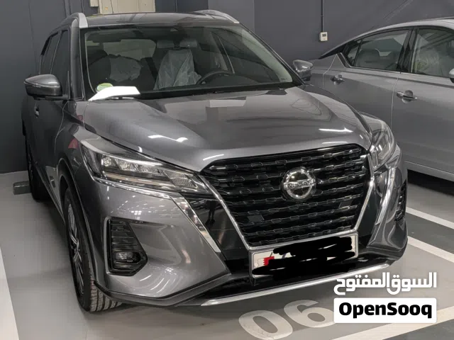 2022 Nissan Kicks SV