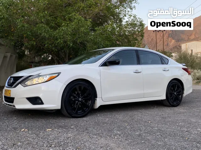 2017 نيسان التيما SR