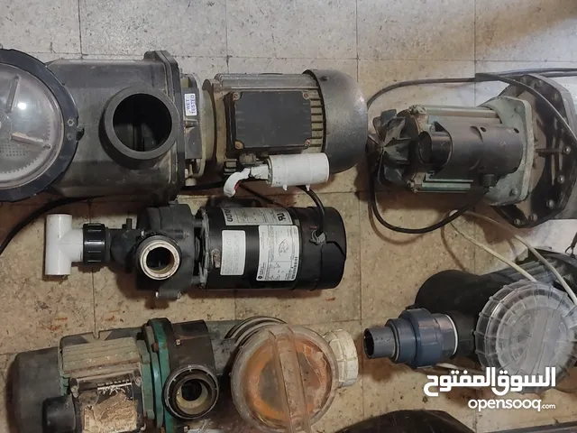مضخات برك سباحة احجام من 3 حصان حتى 1 حصان اسعار من 125 حتى 75دينار