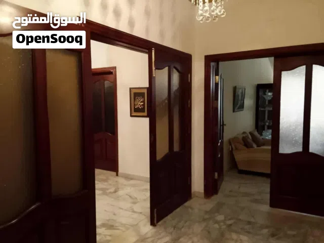 علان بيع ڤيلا مميزة – موقع ممتاز في الحدائق
