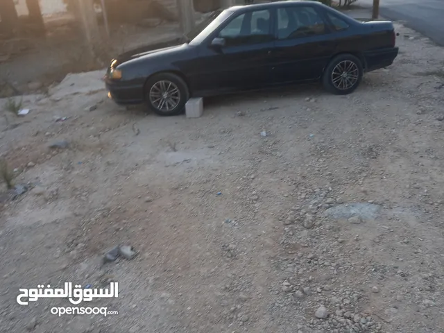 Used Opel Vectra in Ajloun