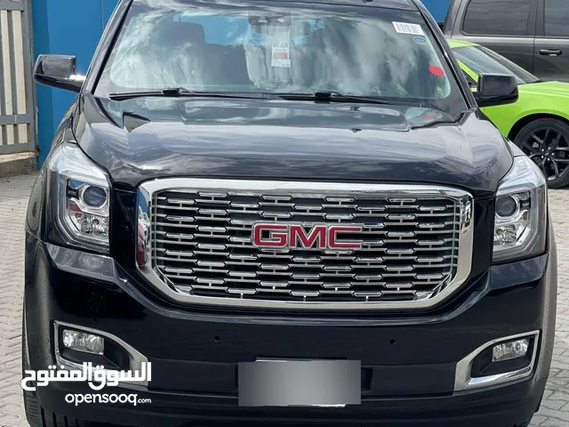 يوكن 2019 وارد حادث جاملغ وباب بدون شاصي بدون ارباك برده فقط للبيع المكان البياع معرض حجي خالد لون