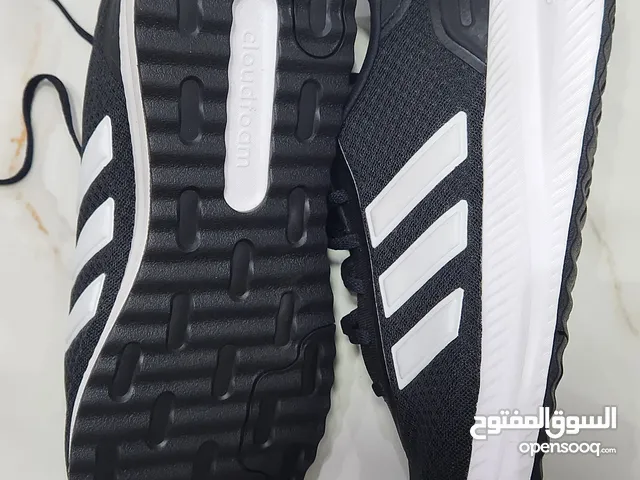 كوتشي Adidas رجالي اصلي مستورد جديد