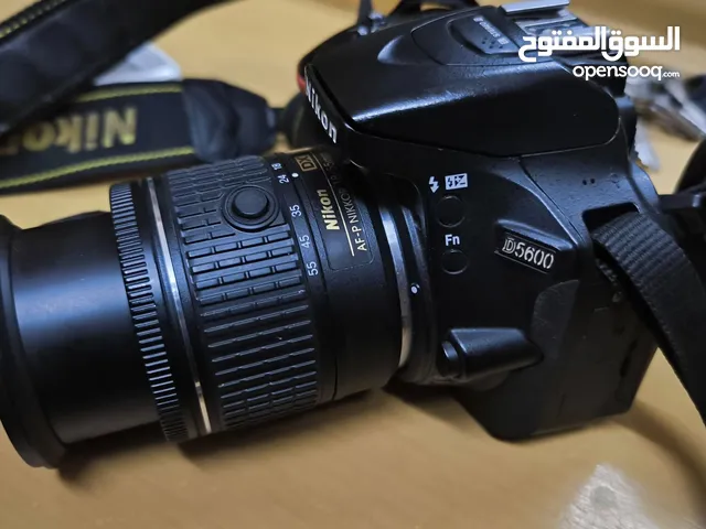 نيكون 5600