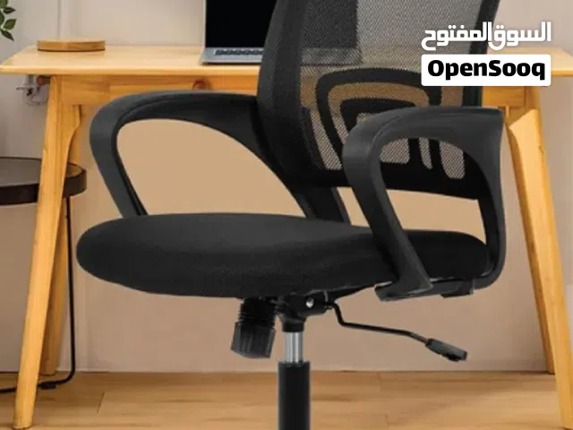كرسي مكتب متحرك يحمل لوزن 120كيلو السعر 15فقط للجمله