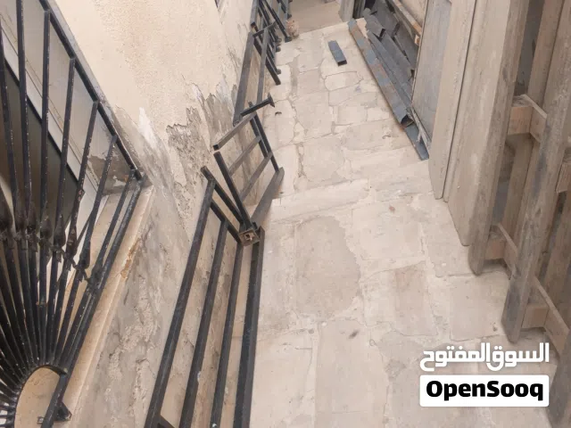 حديد بلكونه وحمايات. الارتفاع52سم