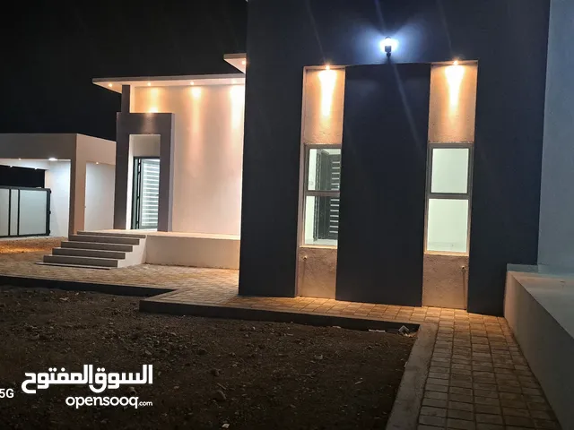 241 m2 3 Bedrooms Townhouse for Sale in Al Dhahirah Ibri