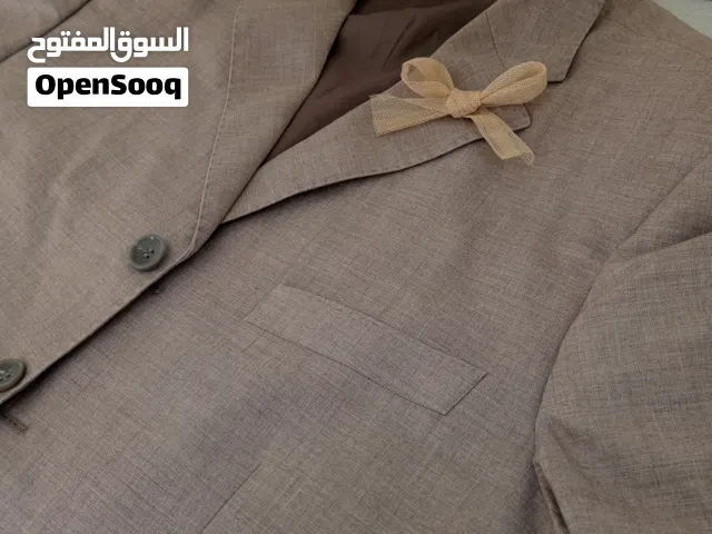 طقم أنيق كاجول كوري مكون من ستره وتنوره قصيره