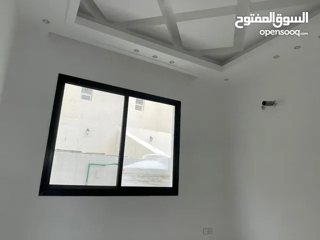 3900 ft 5 Bedrooms Apartments for Sale in Ajman Al-Zahya