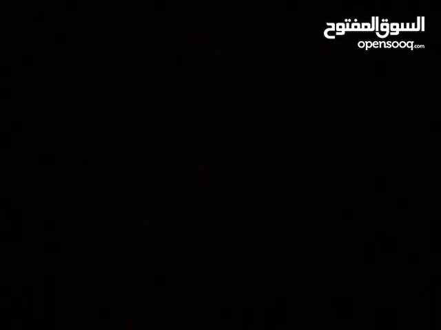 بدورم للايجار مساحته 13 لبنه في شارع بيحان