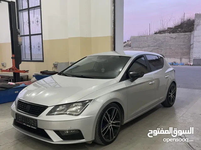Seat Leon 2018 / جير عادي / مميزة وبسعر مميز