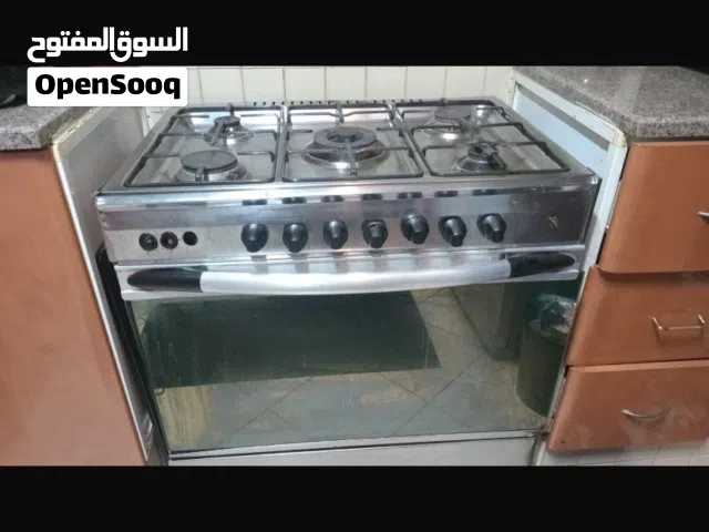 غاز و فرن ممتاز للبيع مطلوب 200