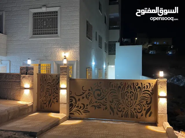 190 m2 3 Bedrooms Apartments for Sale in Zarqa Dahiet Al Madena Al Monawwara