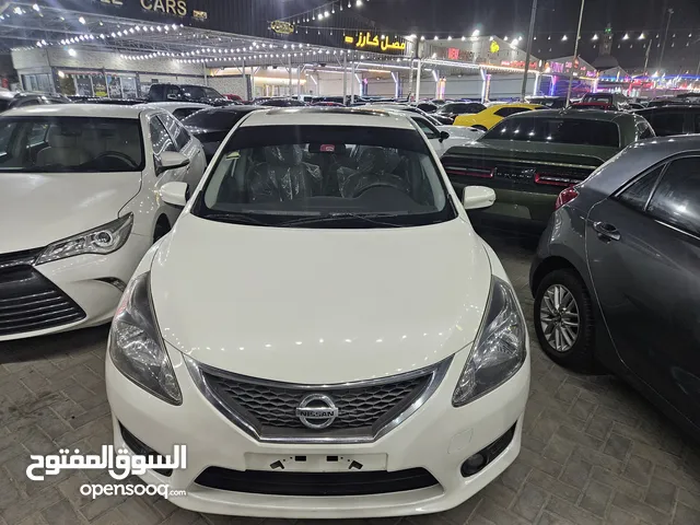 Nissan tiida model 2015 gcc full option good condition very nice car everything perfect