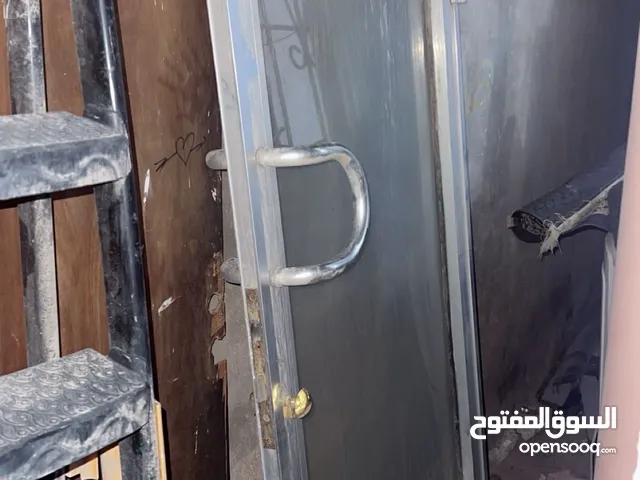 باب المنيوم