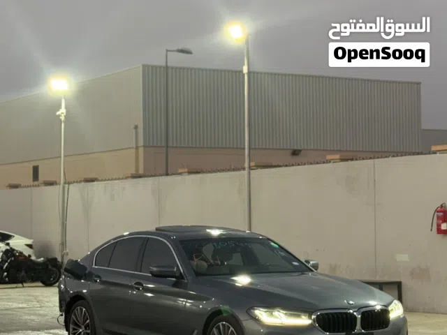 2022 بي ام دبليو الفئة 5 530