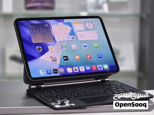 iPad Pro M4 – 11-inch – 256GB – Magic Keyboard
