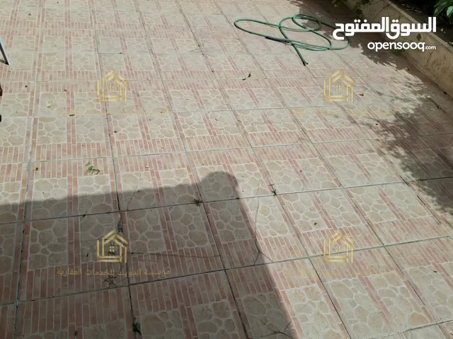 160 m2 3 Bedrooms Apartments for Rent in Amman Al Gardens