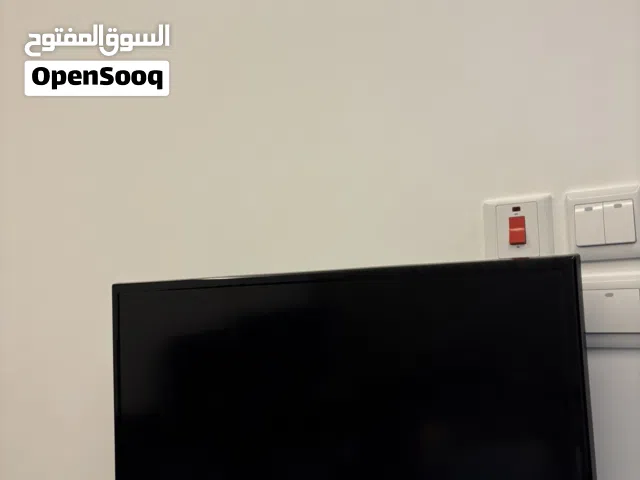 32 Samsung monitors for sale  in Northern Governorate