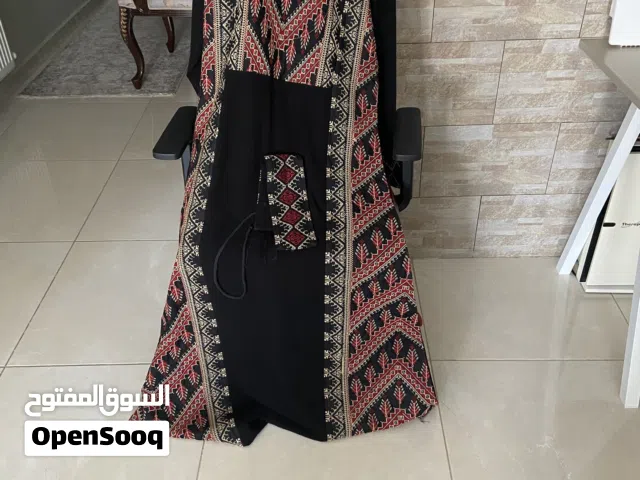 اثواب تطريز  عدد 2  صناعة سورية  قياس L  M
