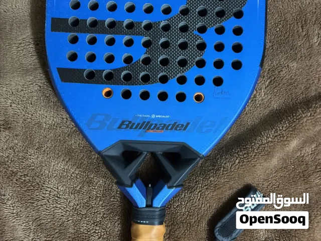 Bull padel vertex 05 2026 barely used with hexagonal grip