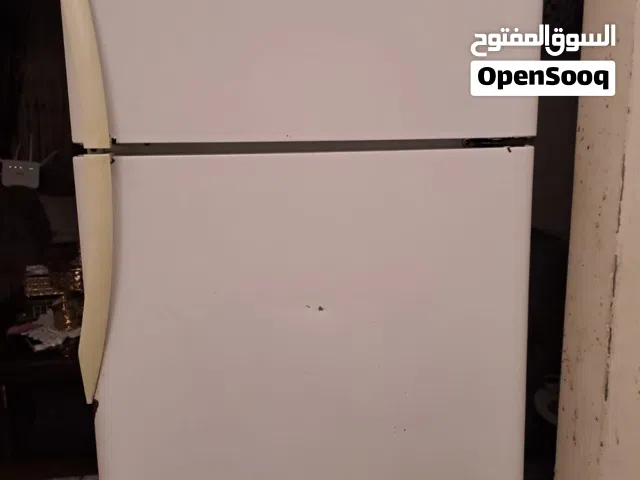 ثلاجة فريجيدير بحالة ممتازة للبيع