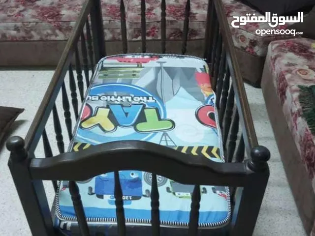 سرير اطفال جديد لعمر 6 سنوات استعمال بسيط جدا السعر 40 دينار  الموقع عمان -سحاب -العبدليه