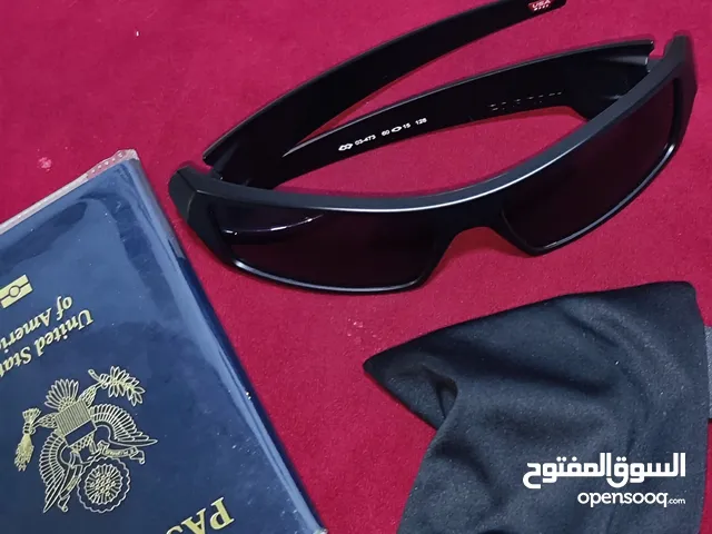 Men's brand new sunglasses, Oakley brand. نظارات شمسية جديده ماركة أوكلي