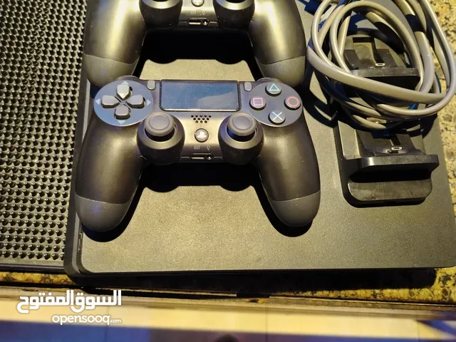 Ps 4 slim بلاستيشن 4 سليم معدل H. D 500