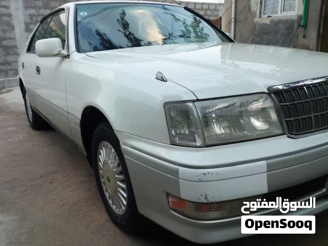1996 تويوتا كراون Crown