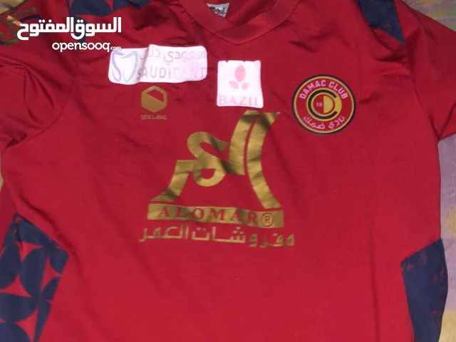 تيشيرت نادي ضمك اللاعب ماكين