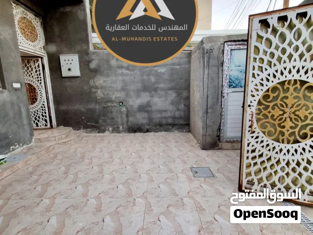 150 m2 2 Bedrooms Townhouse for Rent in Basra Hakemeia