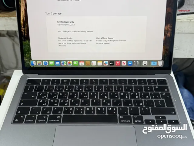 MacBook Air M2 2022