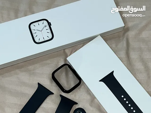 ساعه ابل واتش series 7 “45 MM” مستعمل استعمال خفيف بحاله ممتازه باللون الاسود مع المعدات الكامله