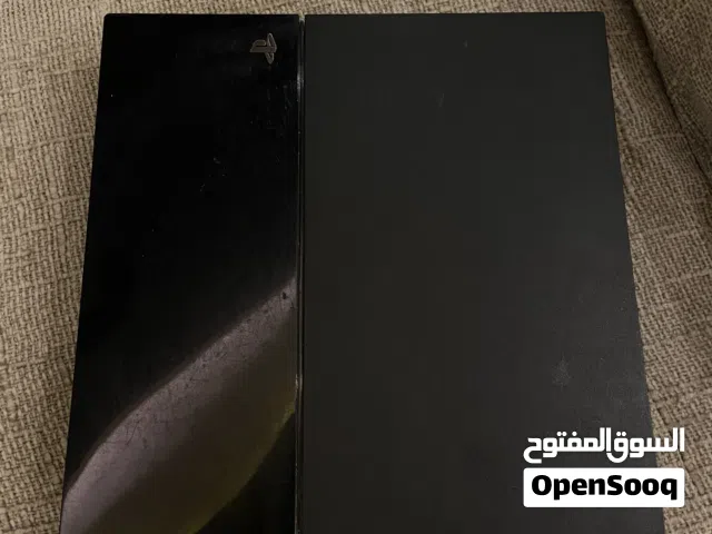 بلايستيشن 4 نظيف للبيع